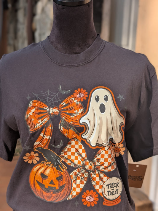 Halloween Trick or Treat Graphic Tee