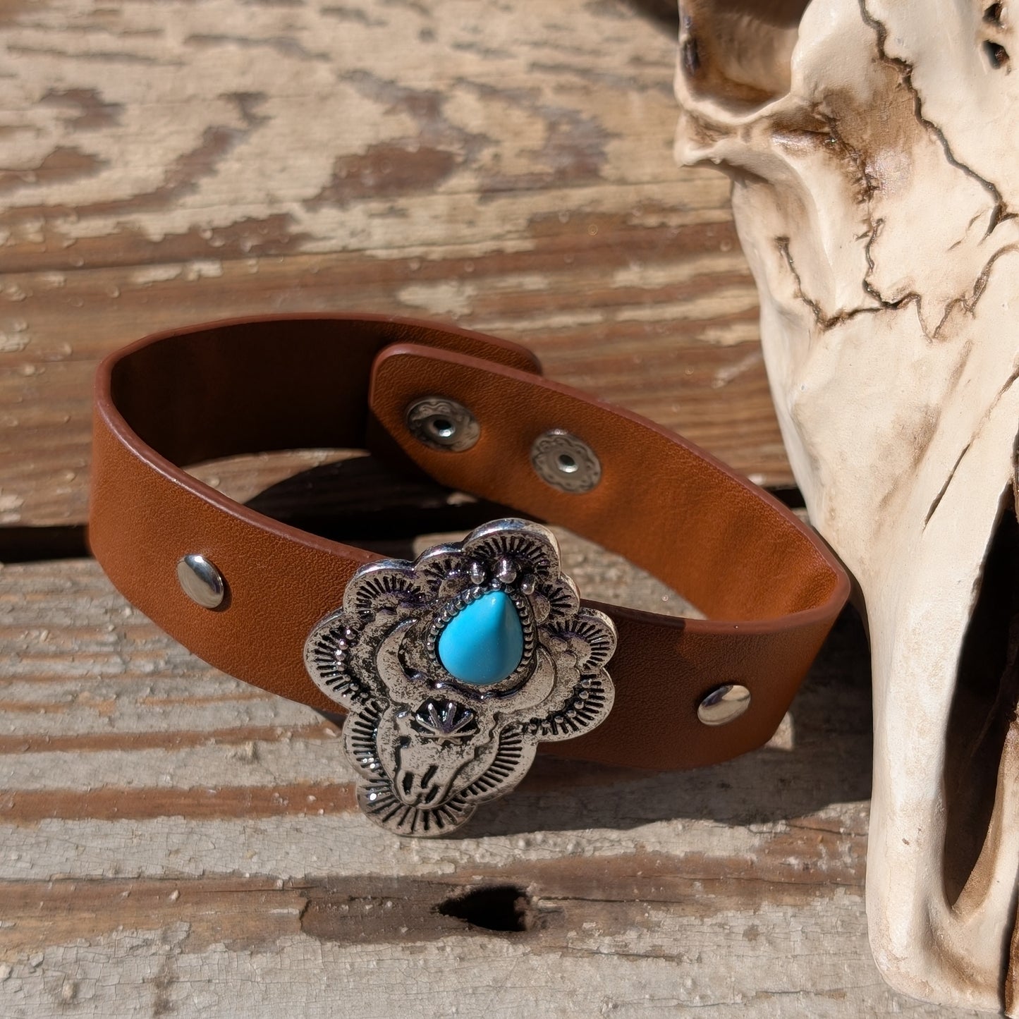 Leather Bracelet with Turquoise Stone